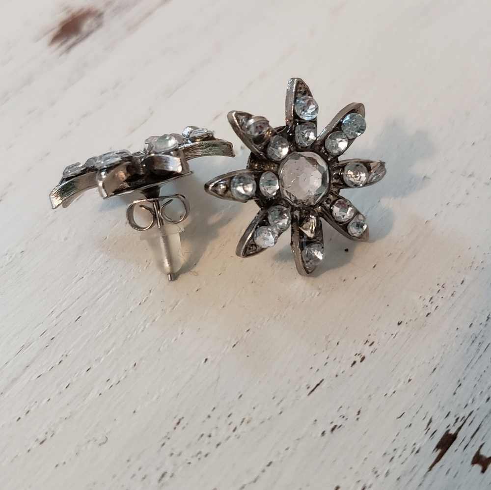 Rhinestone Starburst Snowflake Earrings